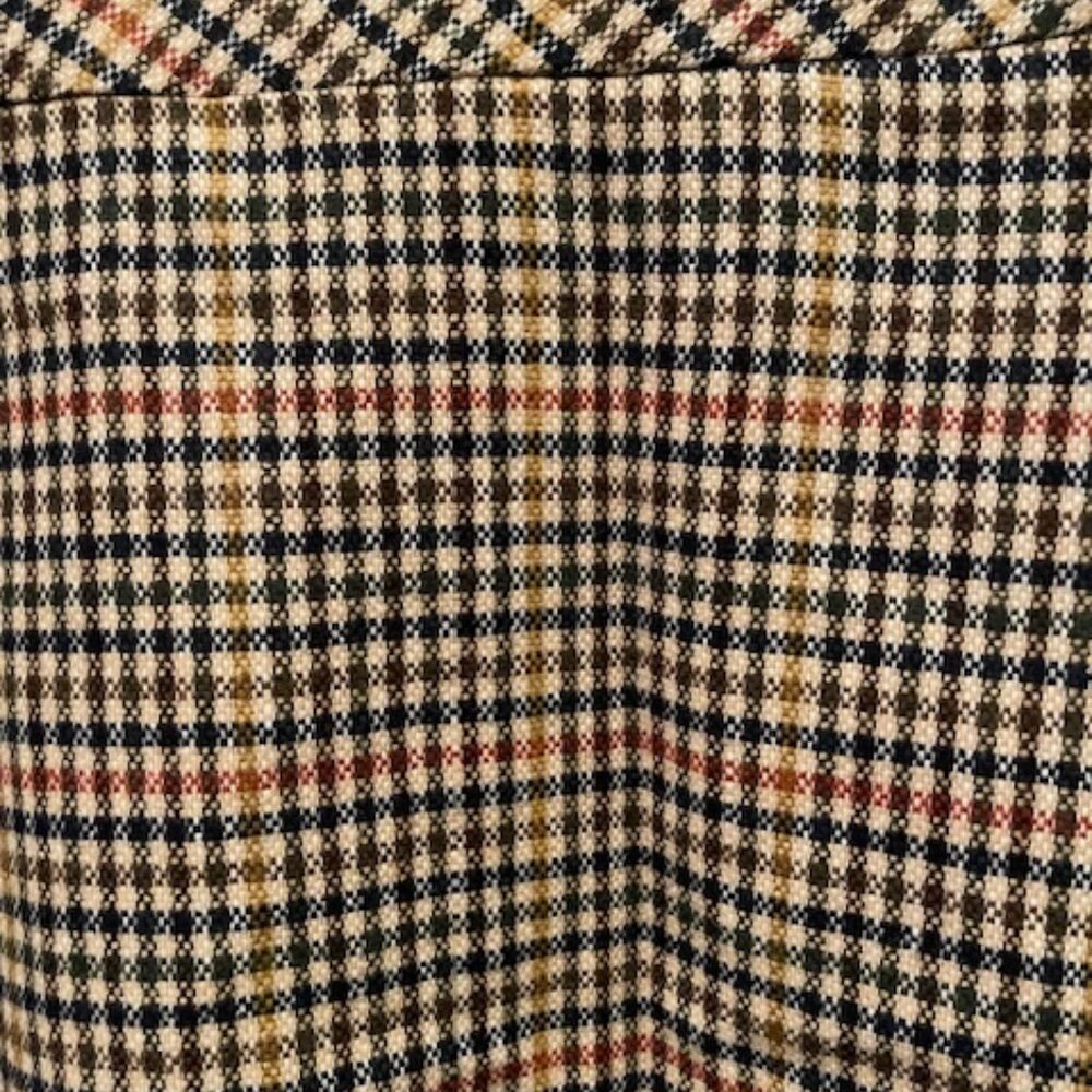 Retro School Girl Plaid Mini Skirt with buckle detail - Picture 14 of 16